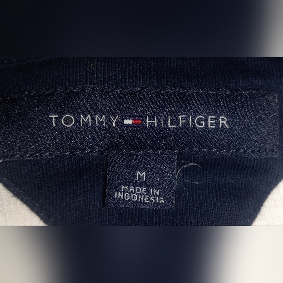 Tommy Hilfiger mens t-shirt - Picture 2 of 2